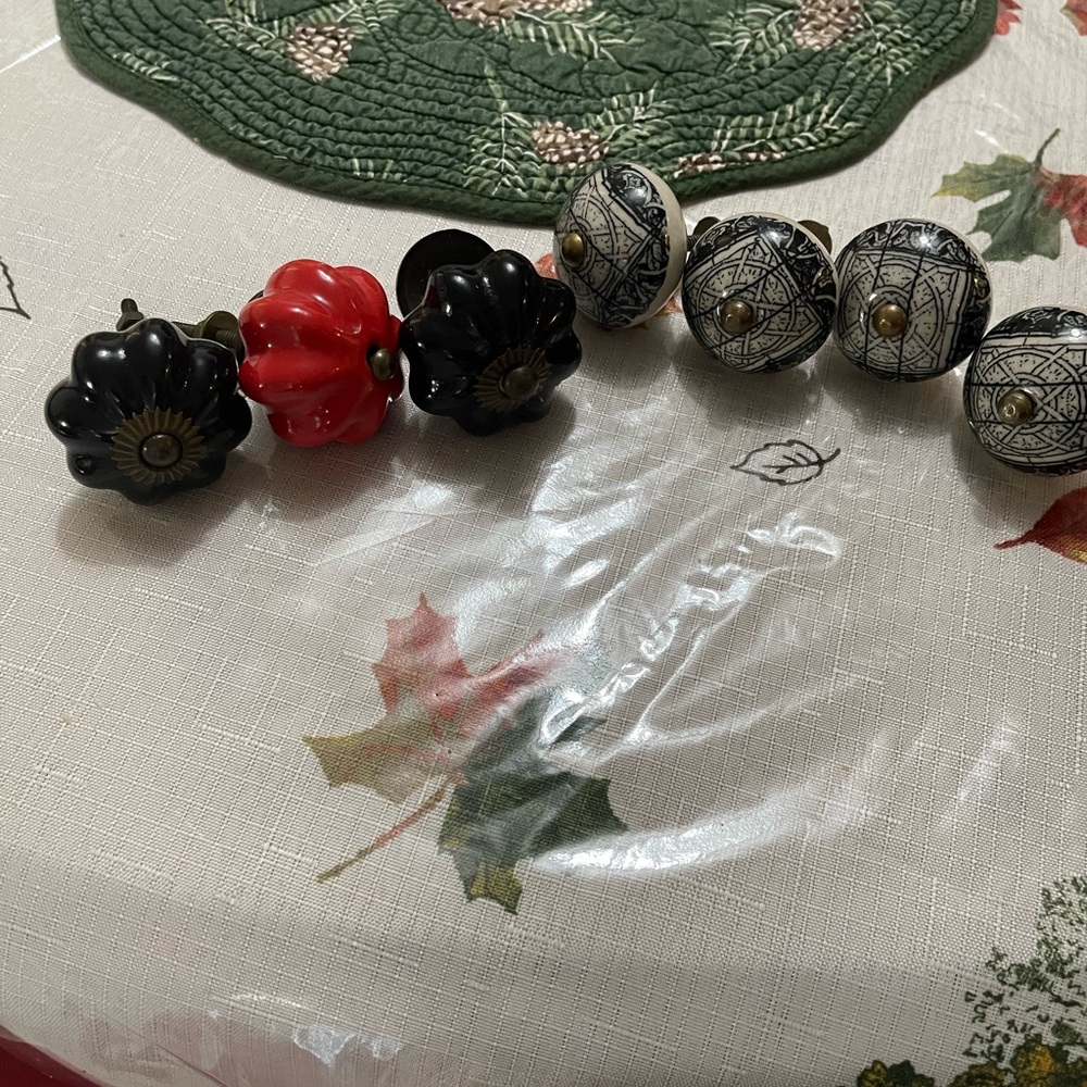 Decorative knobs